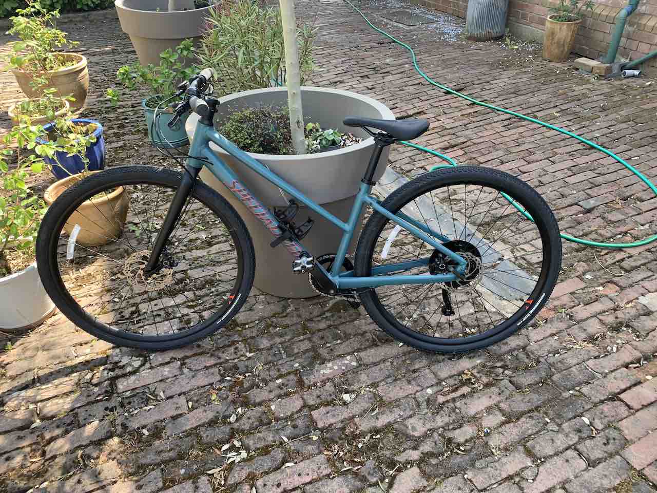 Women's Sirrus Disc Specialized Sirrus 2020 Hybrid Bike 2020